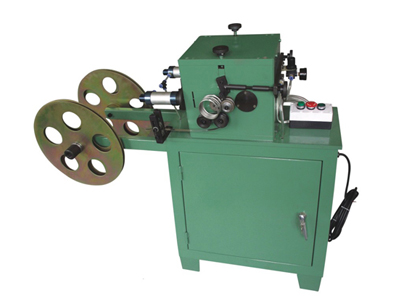 Moulding Machine For Eyelet Gasket